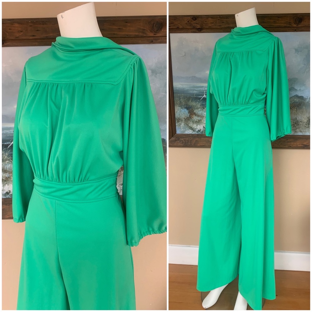 Vintage 1970’s Wide Leg Jumpsuit | 70's Long Sleeve Bell Bottom Onesie Pantsuit
